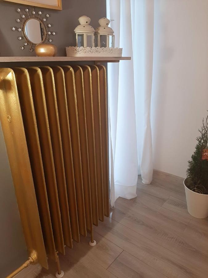 Hollywood Apartament Kosciuszki Лодзь Экстерьер фото