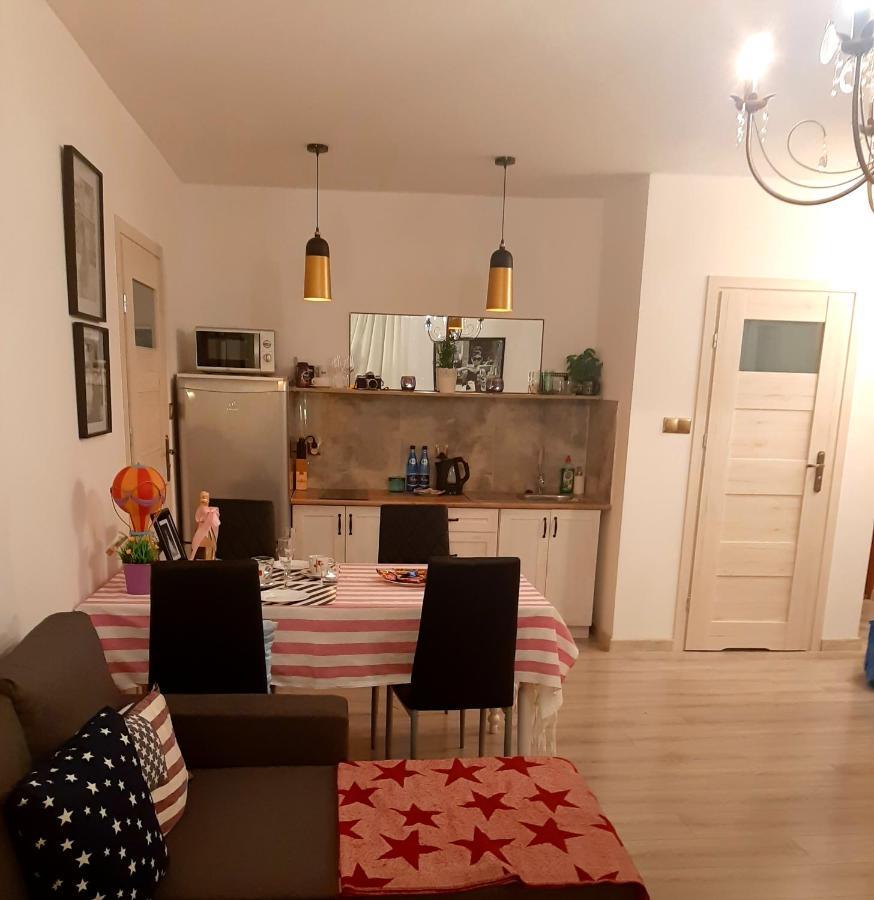 Hollywood Apartament Kosciuszki Лодзь Экстерьер фото