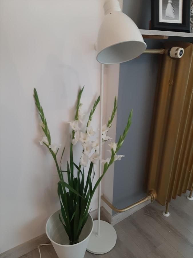 Hollywood Apartament Kosciuszki Лодзь Экстерьер фото