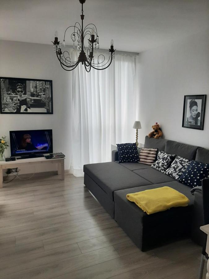 Hollywood Apartament Kosciuszki Лодзь Экстерьер фото